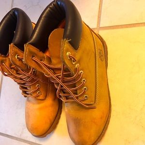 Timberlands, outside shoe (decent condition), inside shoe (good condition)